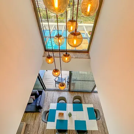 Villa Alya, Spacious 4 Bed With Private Pool