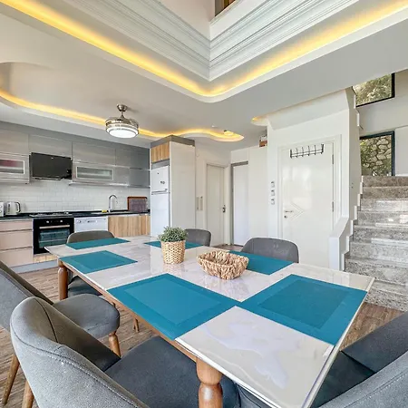 Alya, Spacious 4 Bed With Private Pool Villa Fethiye