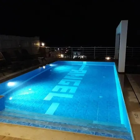Alya, Spacious 4 Bed With Private Pool * フェティエ