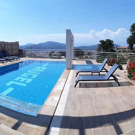 ヴィラ Alya, Spacious 4 Bed With Private Pool *