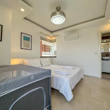 Alya, Spacious 4 Bed With Private Pool * Fethiye