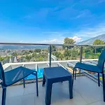 Alya, Spacious 4 Bed With Private Pool Βίλα