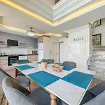 Alya, Spacious 4 Bed With Private Pool Βίλα Φετιγιέ