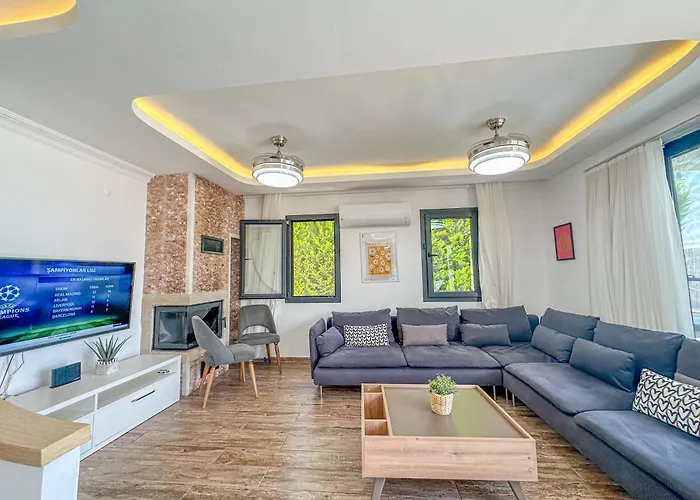 Alya, Spacious 4 Bed With Private Pool וילה *